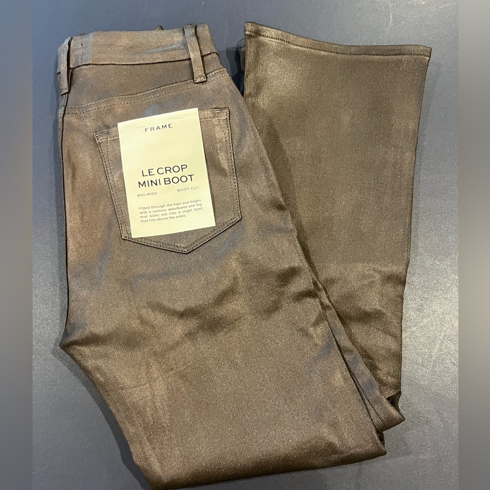 NWT FRAME Coated Mahogany Le Crop Mini Boot.